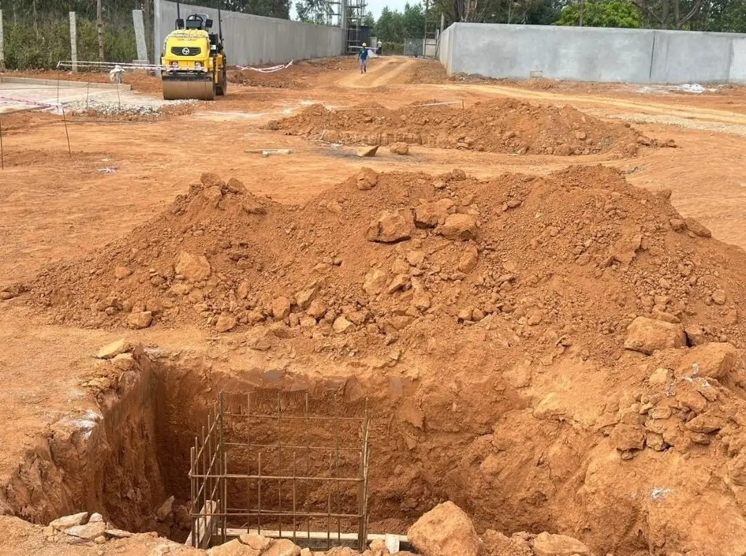 Entrace road strom water hume pipe and chambar work in progress