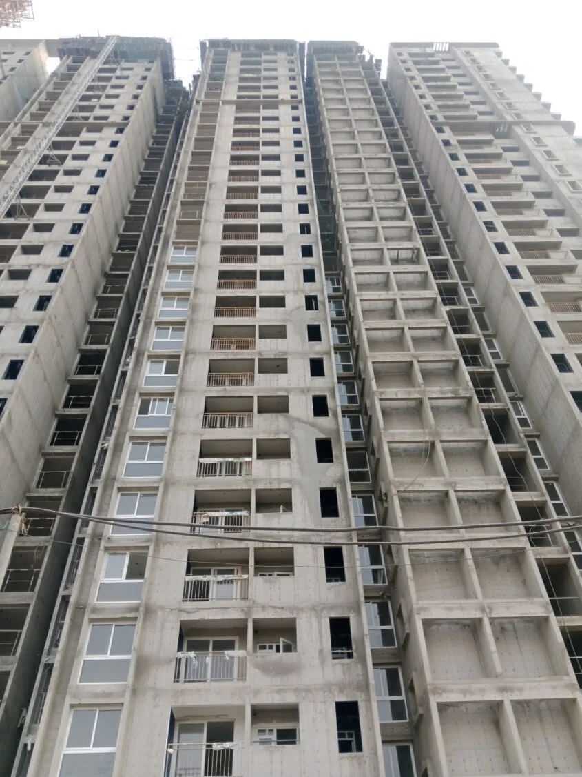 Above terrace floor concreting works is in progress.