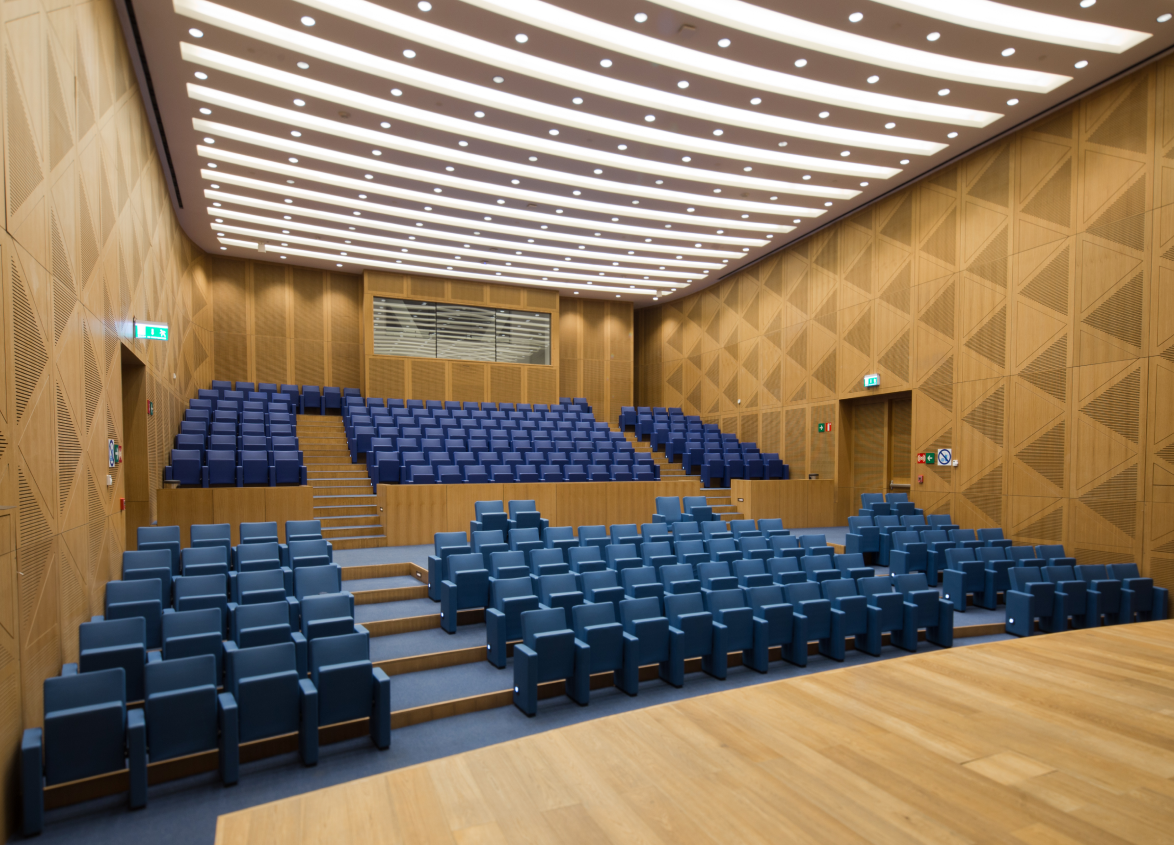 Common Mistakes Companies Make When Booking Corporate Venues