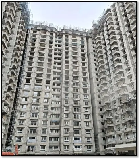 Wing B - Parapet work in progress