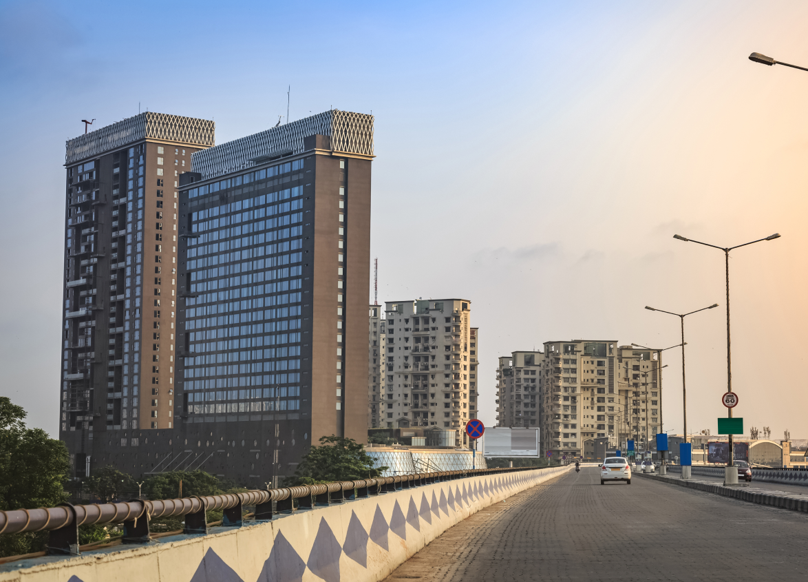 OMR vs ECR: Which is the Smarter Investment Choice in Chennai?