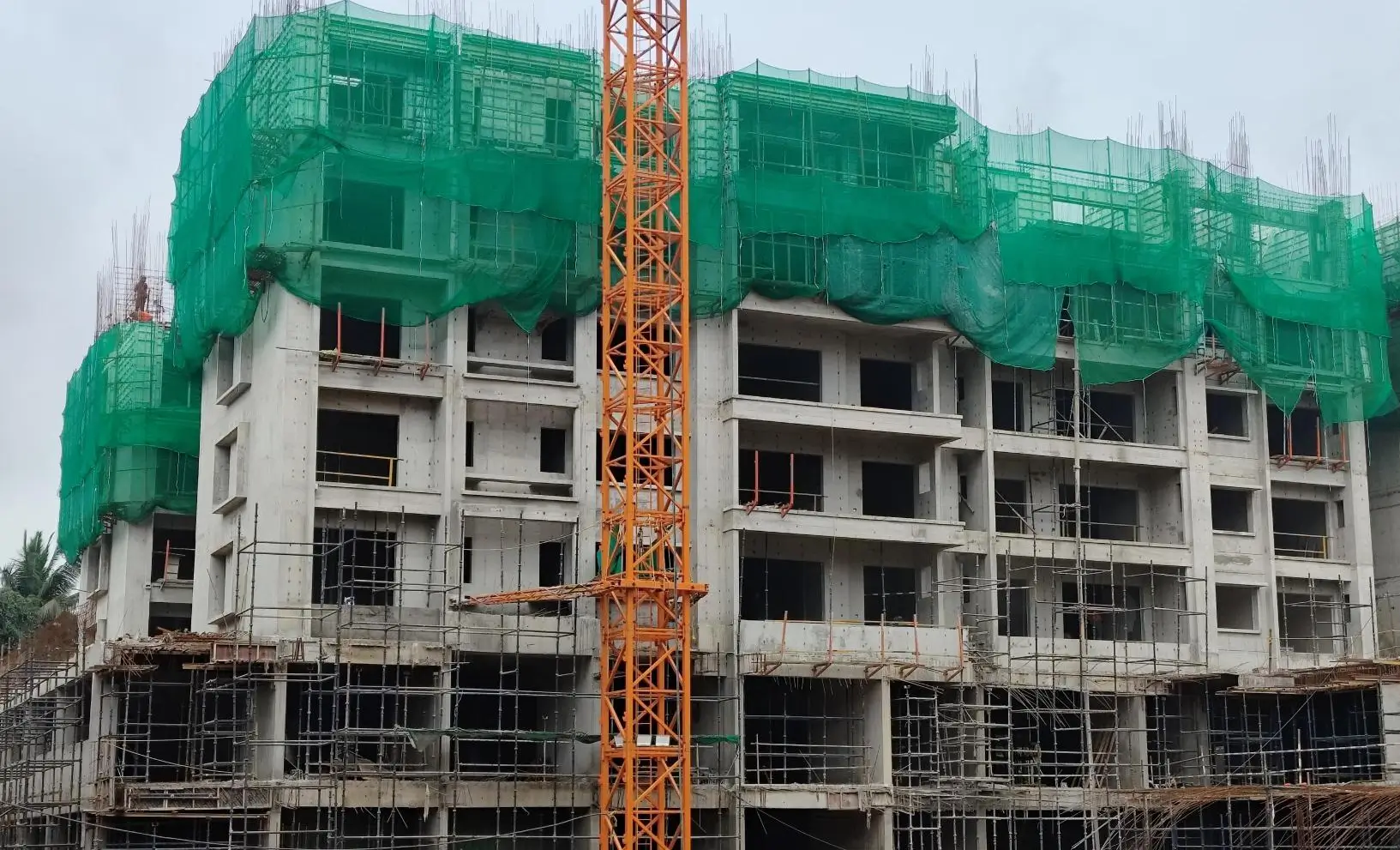 Completion of Tower-B 5th Floor Slab