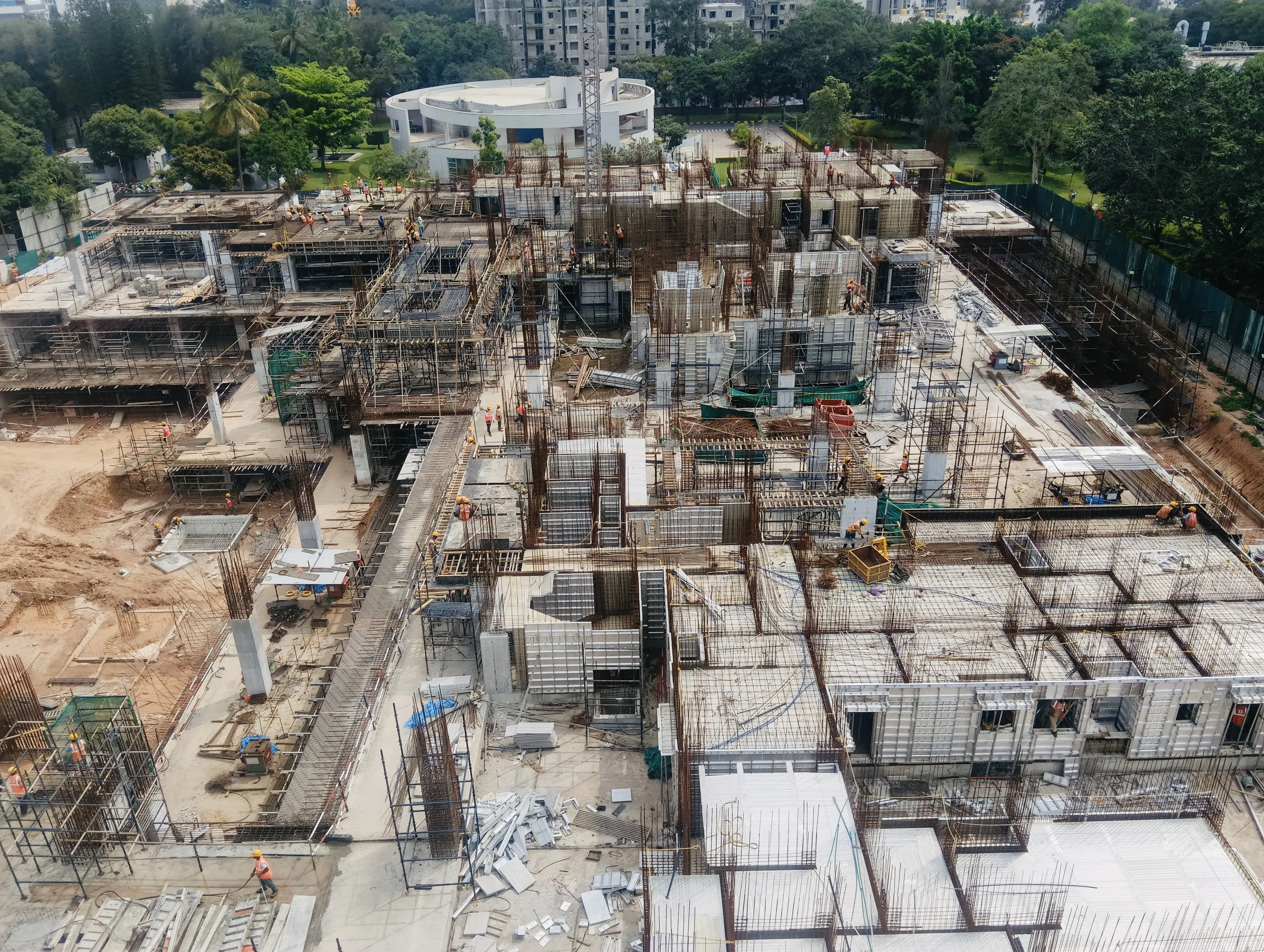 Tower E - Ground floor to 1st floor | wall reinforcement and shuttering work in progress