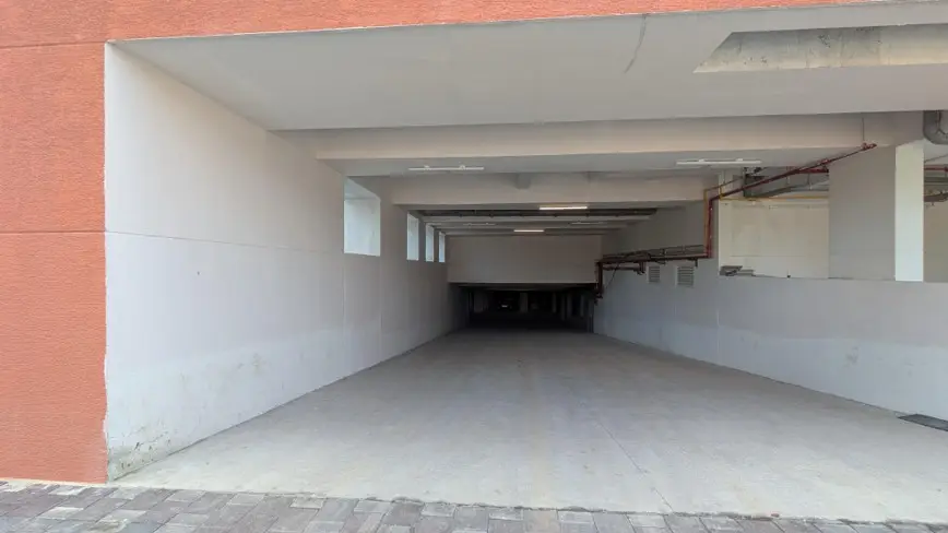 A & B BLOCK – BASEMENT RAMP FINISHING WORK