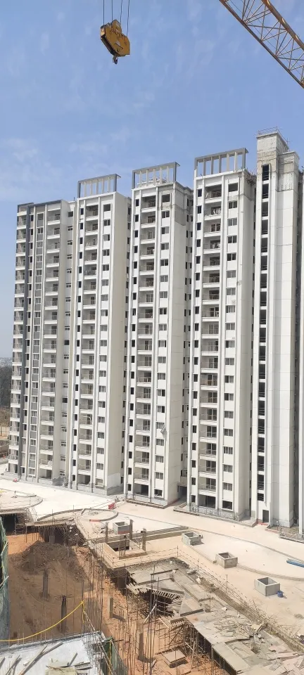 Tower D – External Painting activities are in progress.