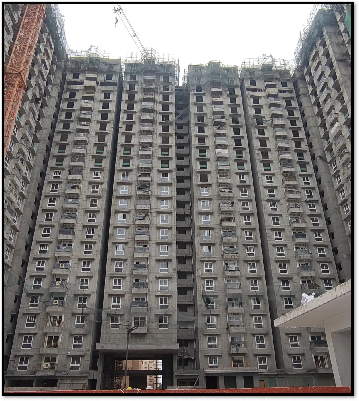 Wing B – Terrace Floor slab completed