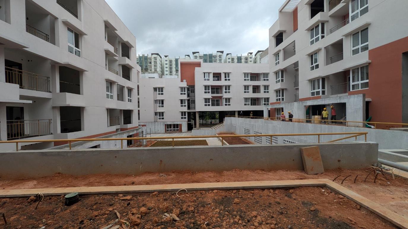 E & F Block- Elevation