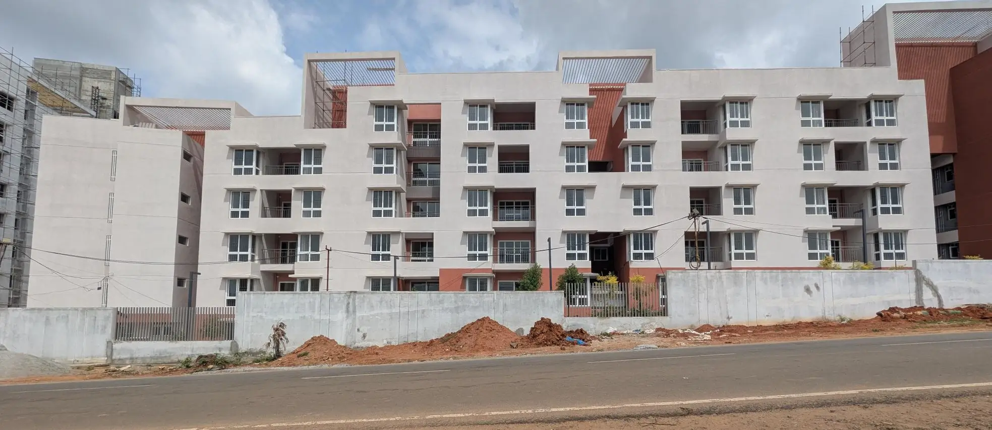 Q, P & O Block – Elevation