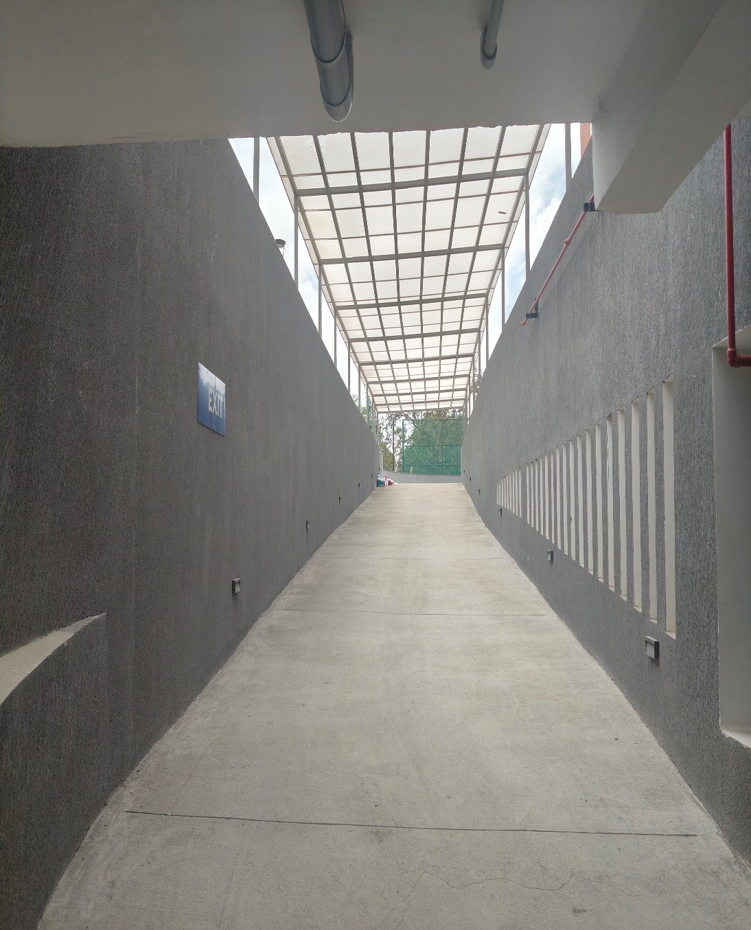Entry & Exit ramp