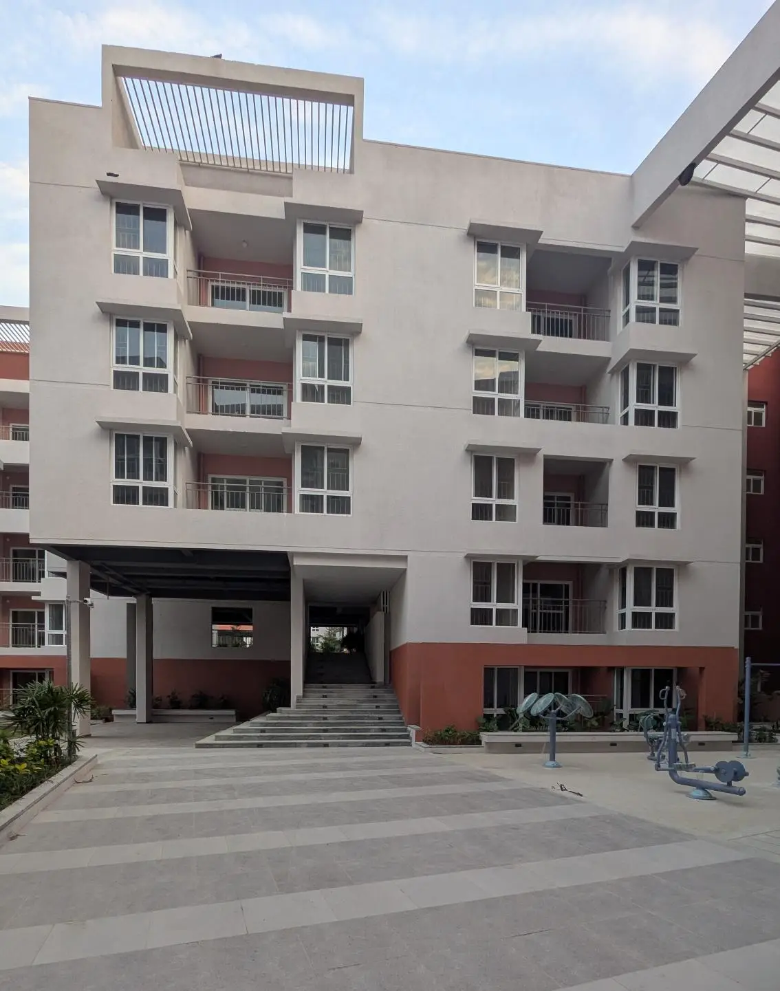 P Block – Elevation