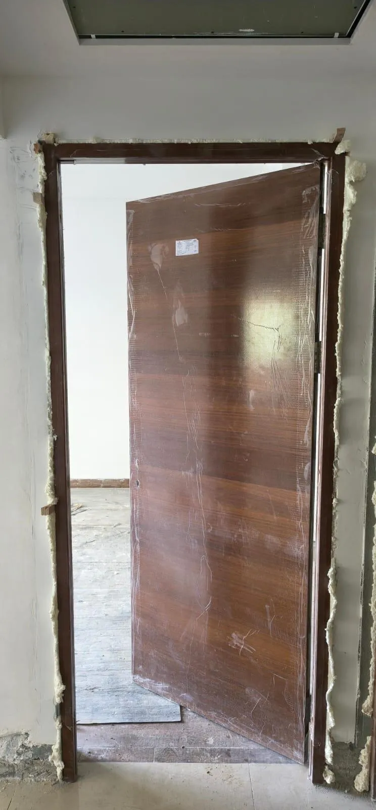 FINISHING – Fixing of Doors
