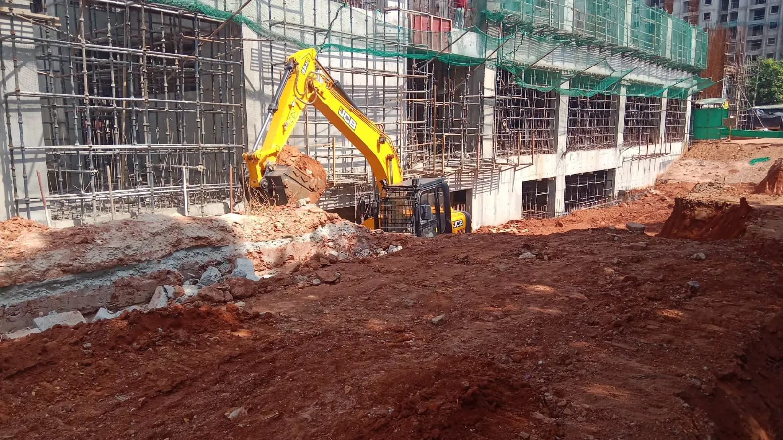 East ventilation shaft | B1-GF excavation work in progress