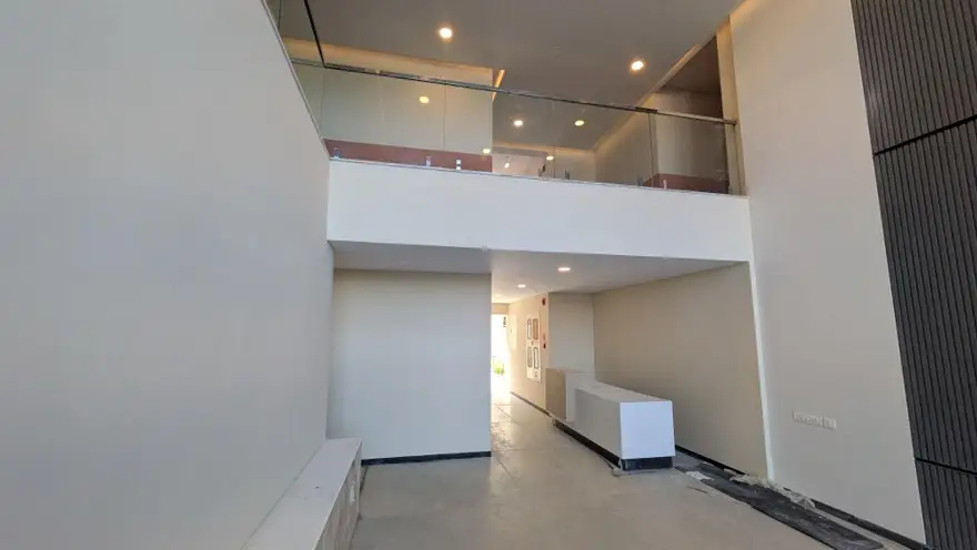 1 ACRE – ENTRANCE LOBBY FINISHING WORKS