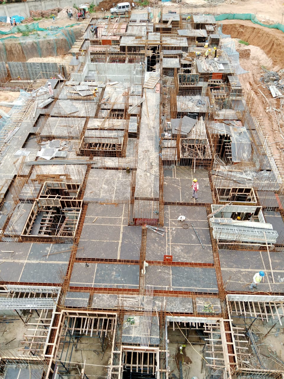 Tower E Ground floor shuttering and reinforcement is in progress