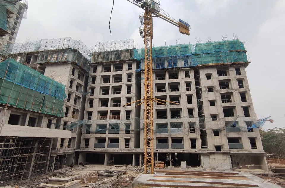 Wing A –  9th floor slab shuttering in progress