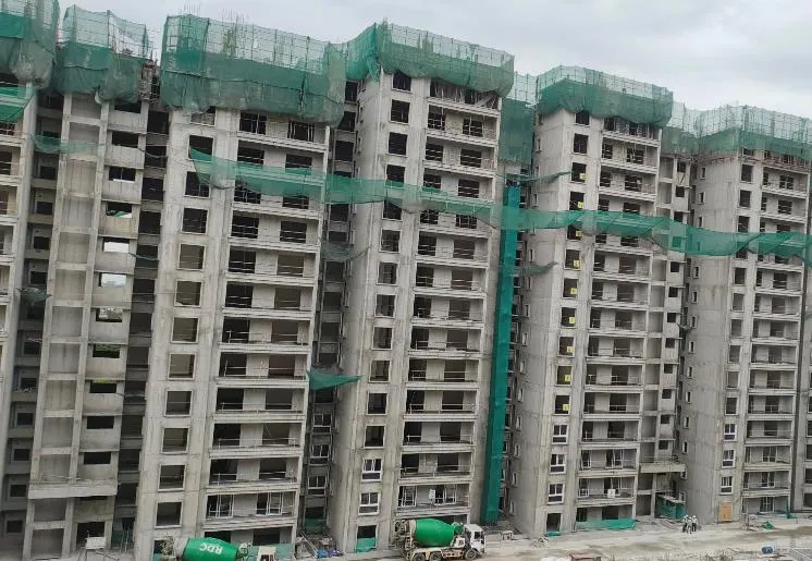 TOWER – F: Terrace floor slab completed.