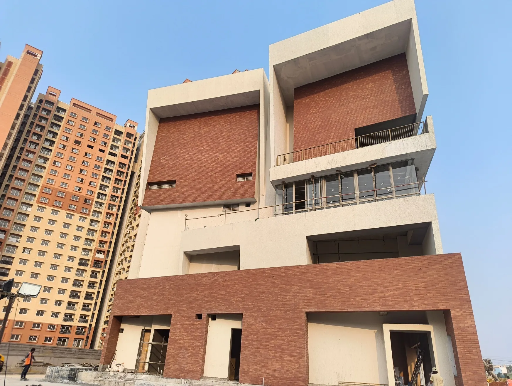 Brigade Valencia – Club House