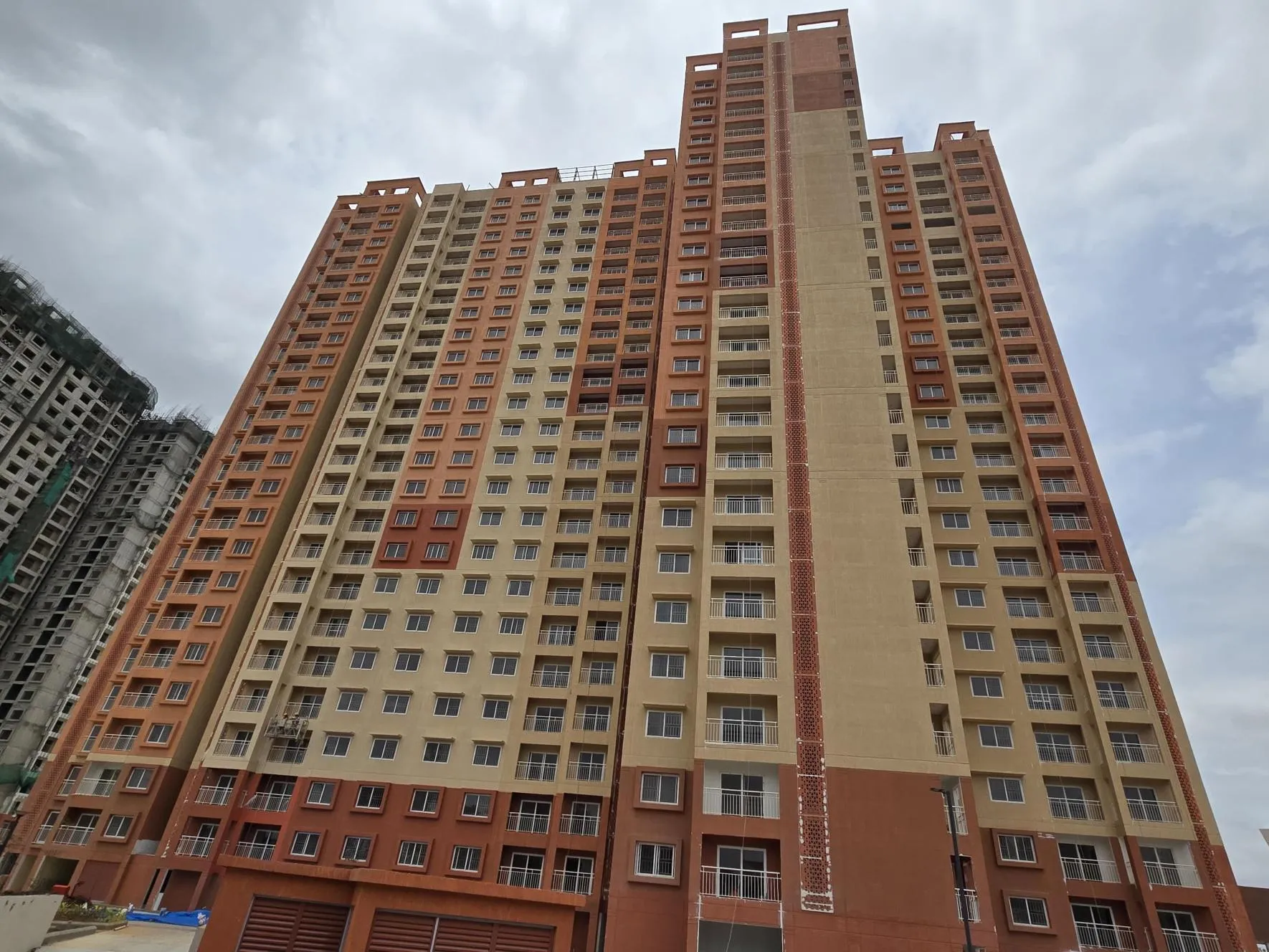 EXTERNAL VIEW