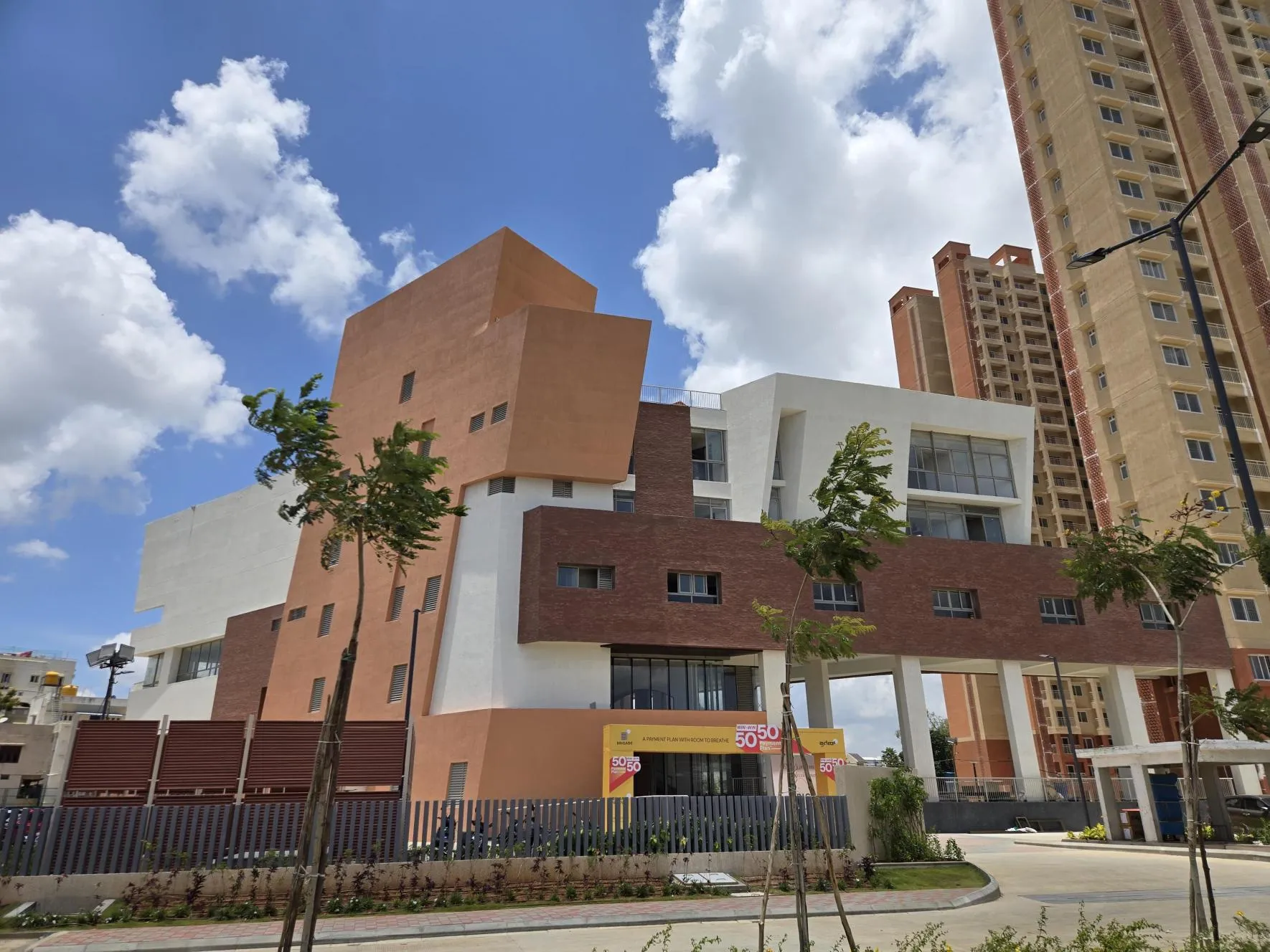 Brigade Valencia – Club House