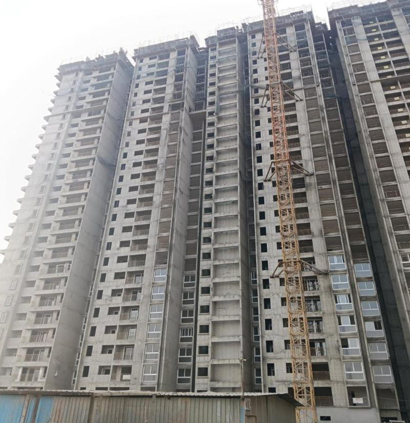 • Above terrace floor shuttering and