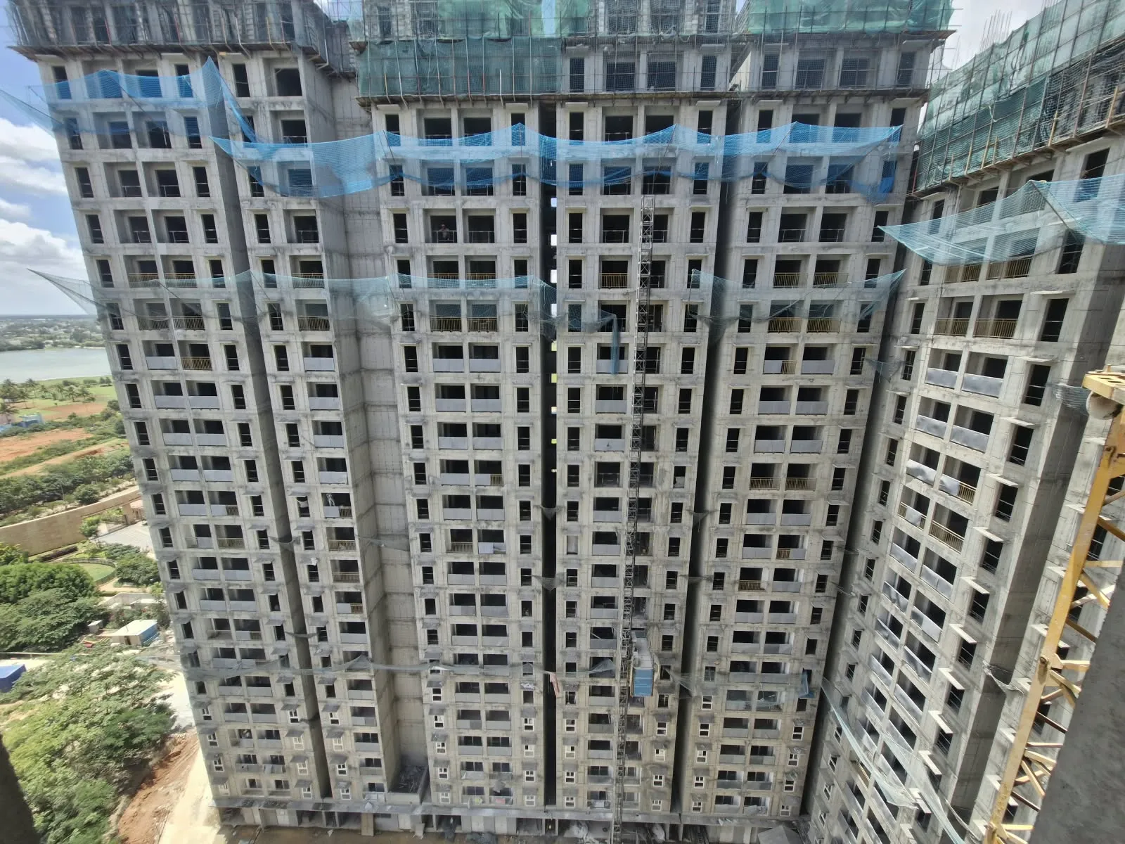 Wing C – Terrace slab completed