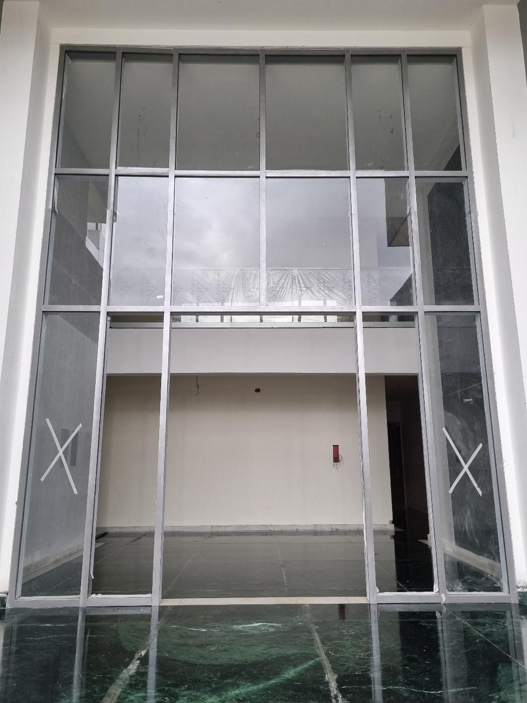 Tower B – Entrance lobby finishes works