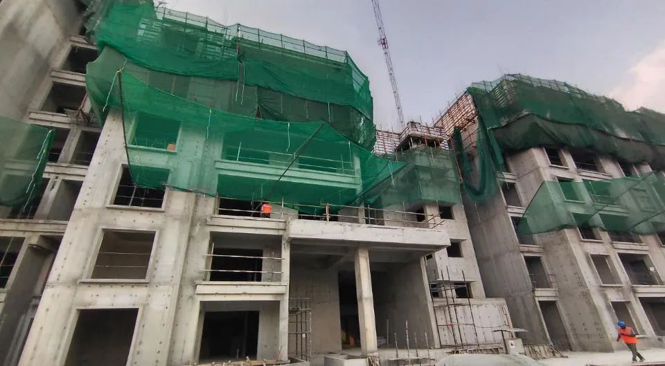 TOWER – E: Sixth floor slab completed.