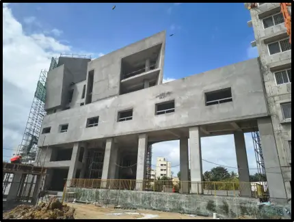 Club House @ Valencia South-East view