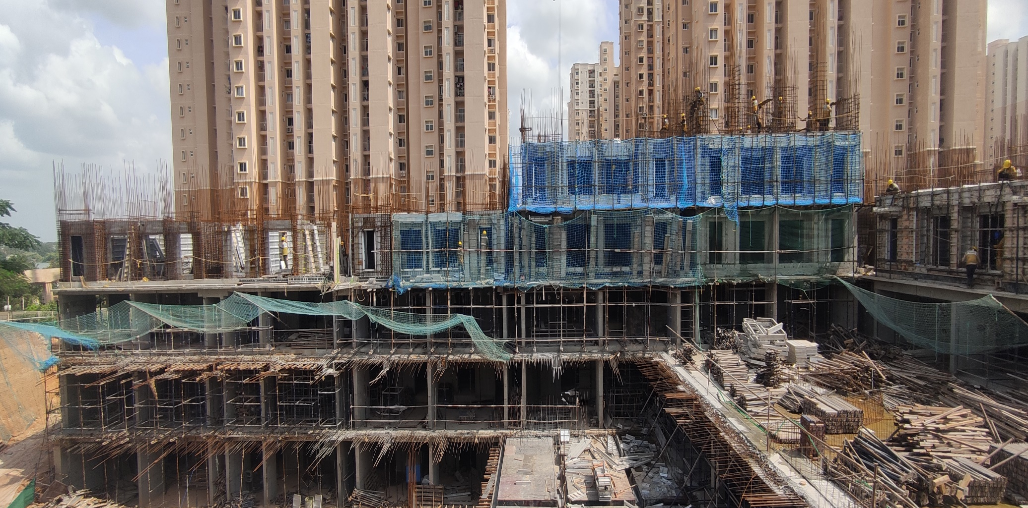 Wing C – 1st and 2nd floor Aluminum initial setting WIP