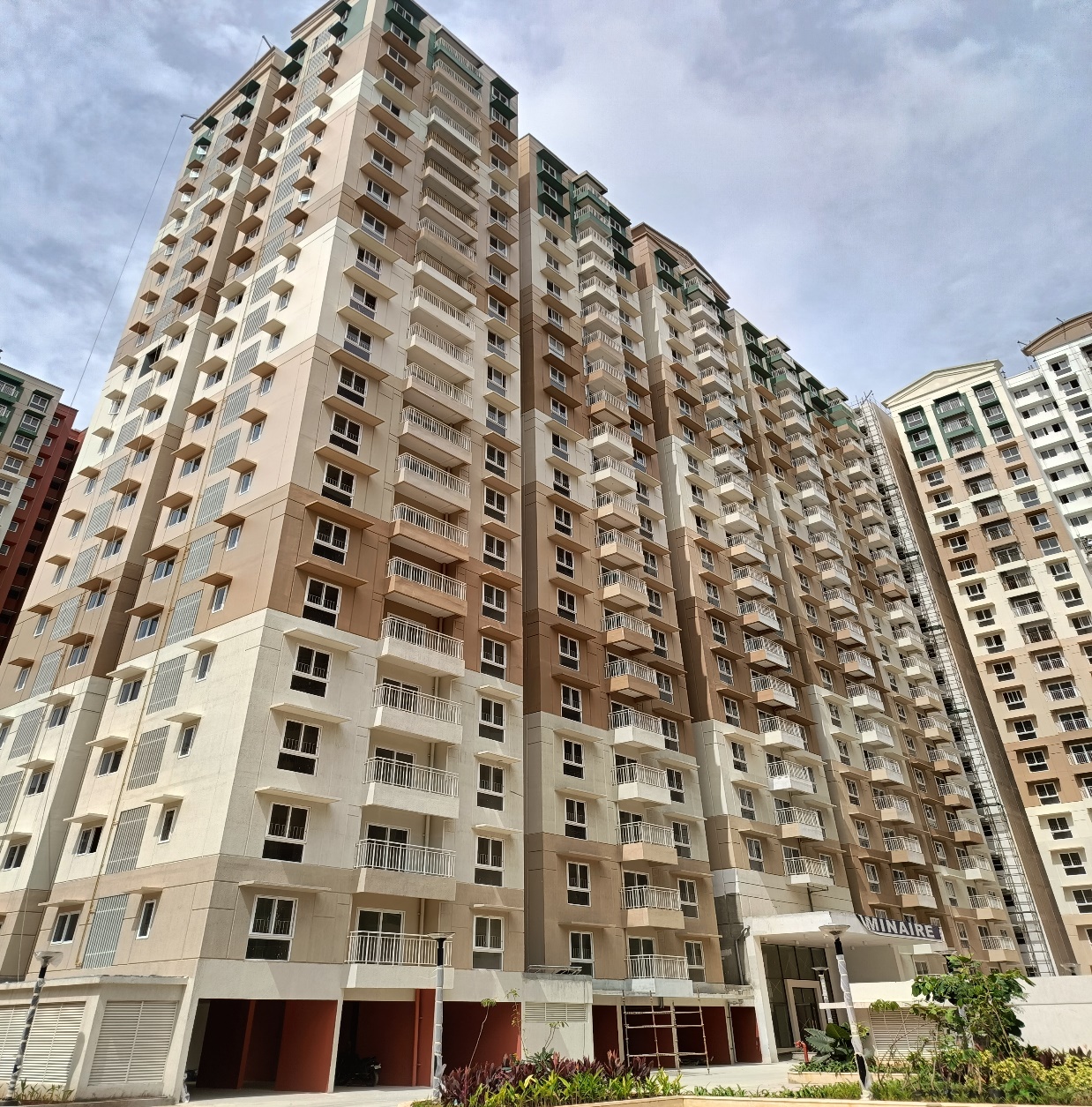 Wing A: Above terrace level painting work in progress