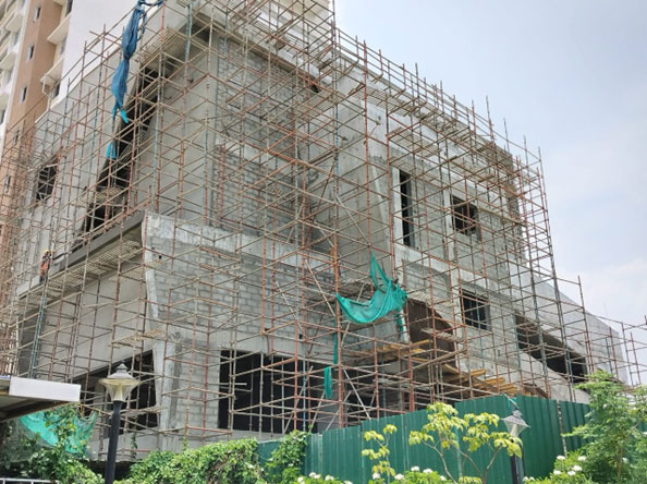 Brigade Komarla Heights Tower B : Club House Terrace & Above terrace works completed, External plastering works are in progress as on April '24