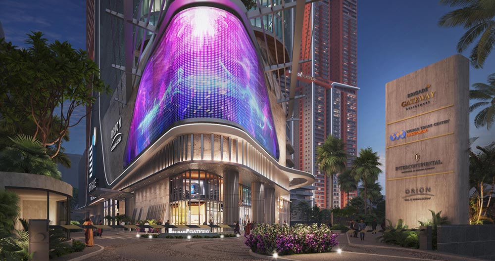 Mall & Hotel Entrance