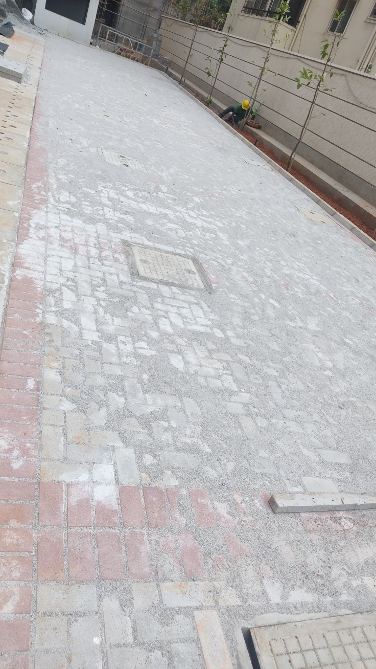 South side – Pavers and kerb work
