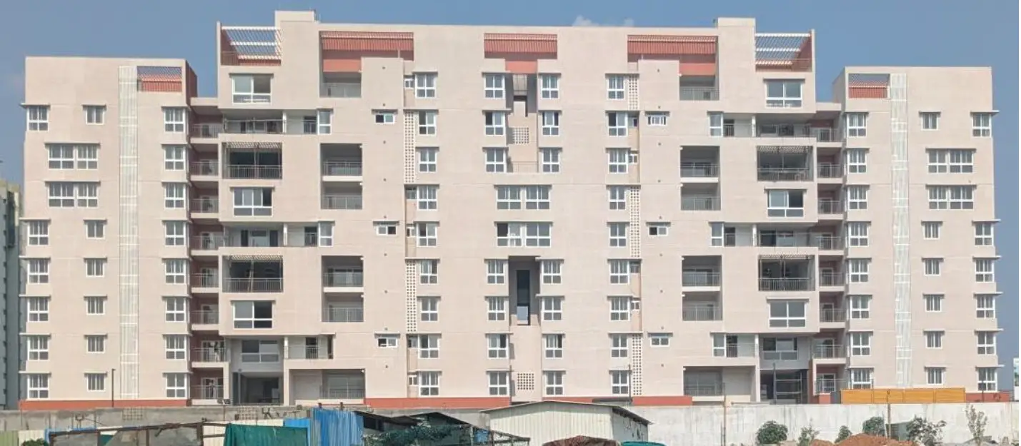 A & B BLOCK – WEST ELEVATION