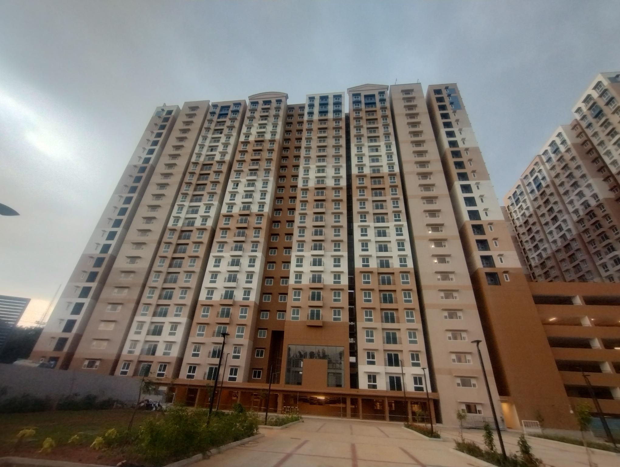 Helio – South Elevation