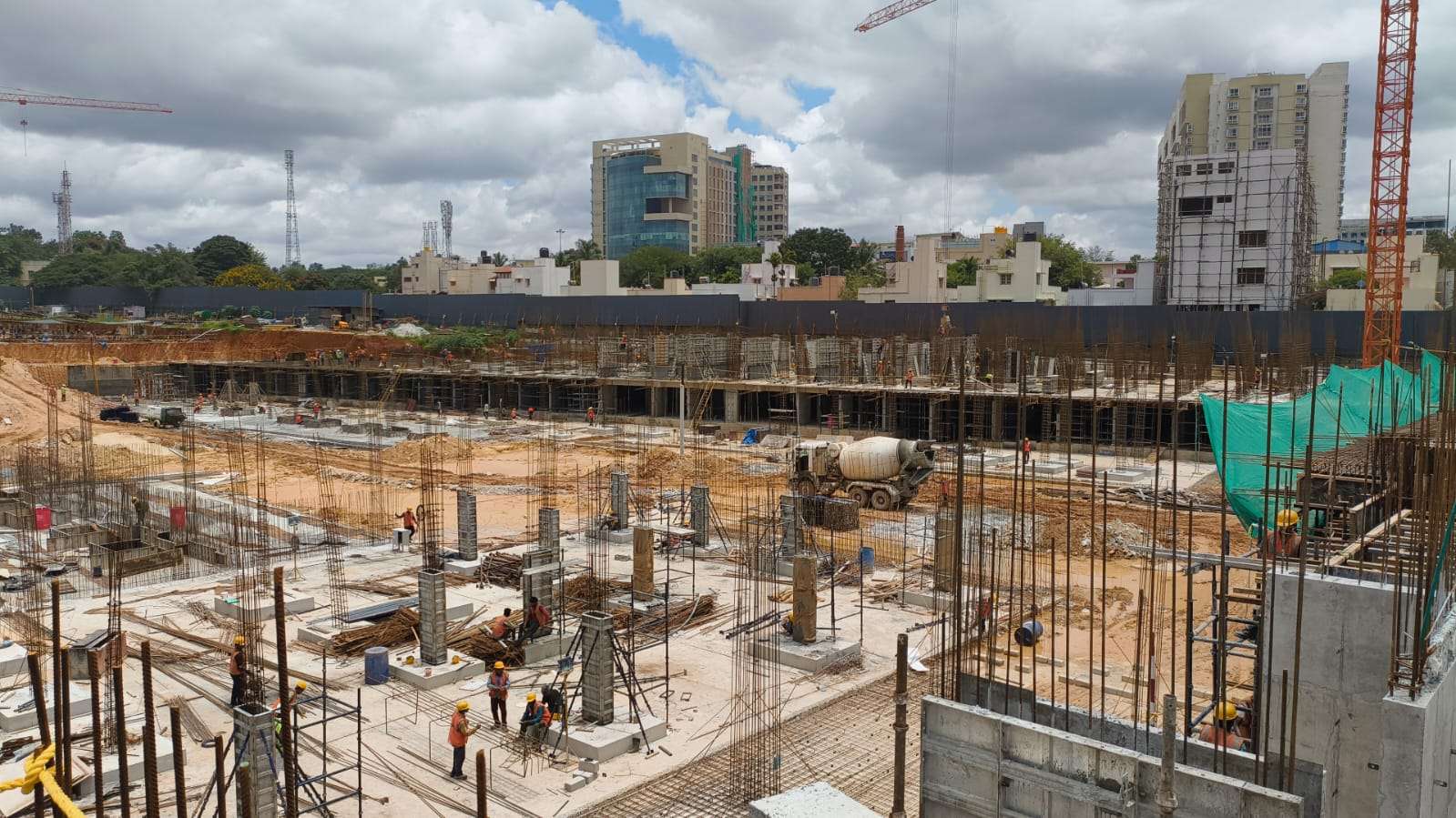 Central Podium: Raft/ Footing works in progress