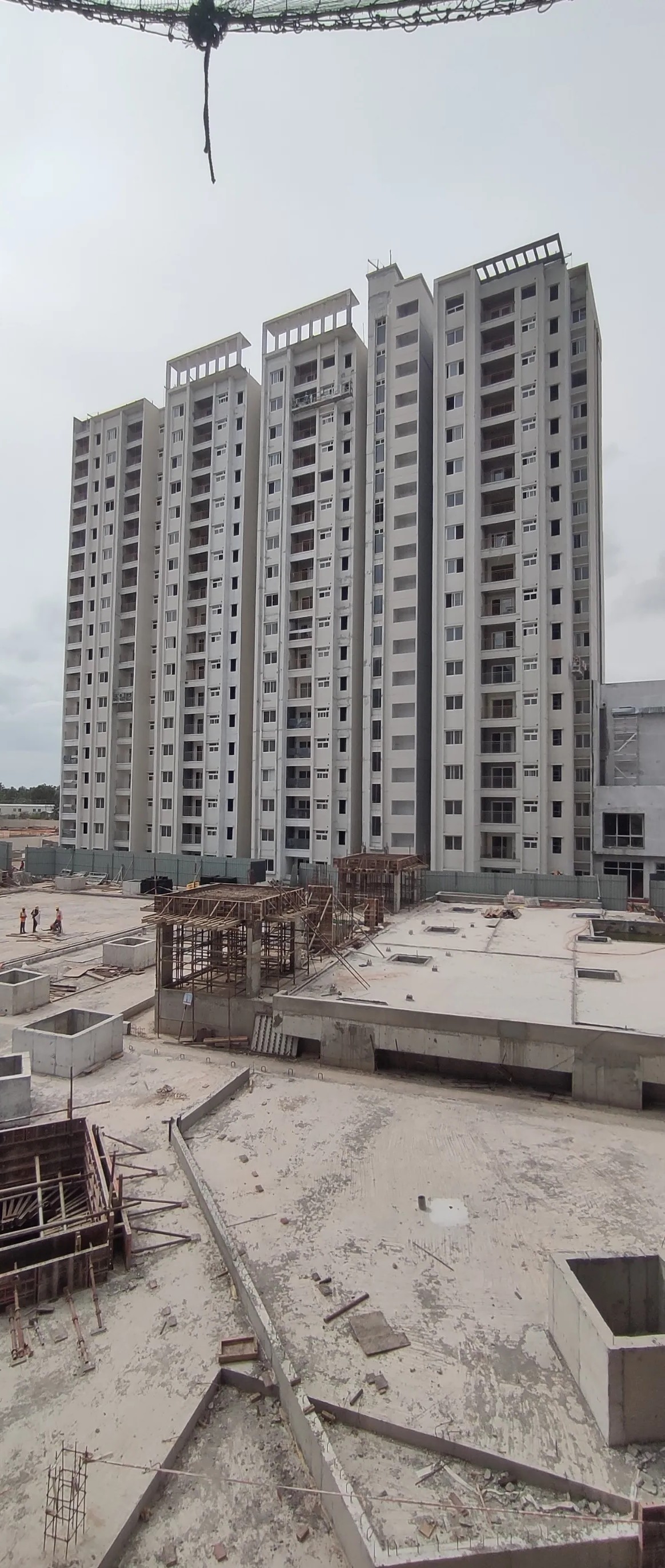 TOWER F