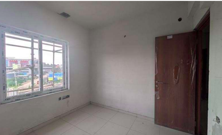 A Block - Commencement of fixing of doors