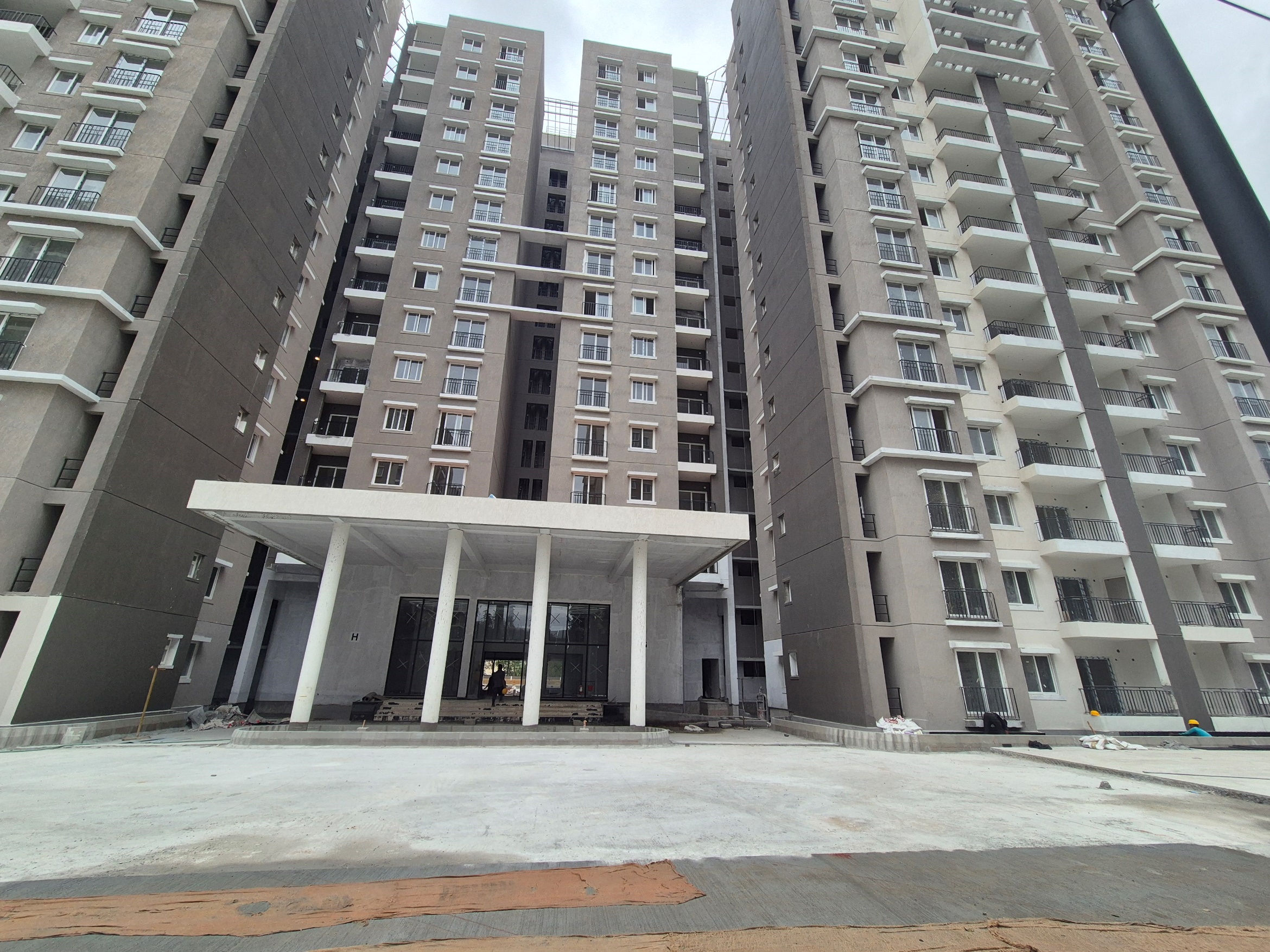H Block External Texture Paint Completed