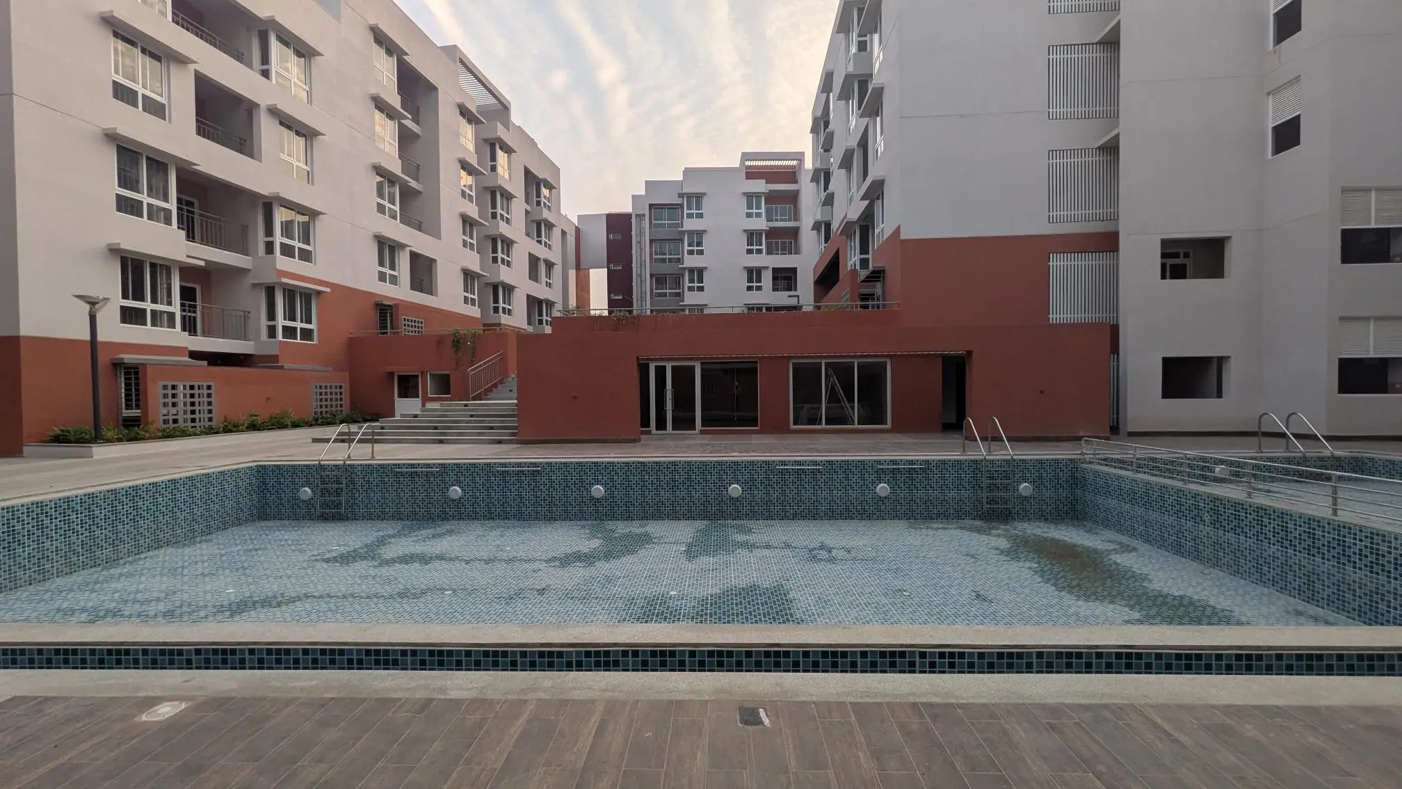 4 Acre – Amenities-Swimming Pool