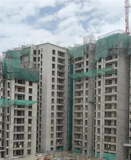 TOWER – J: Terrace floor slab completed.