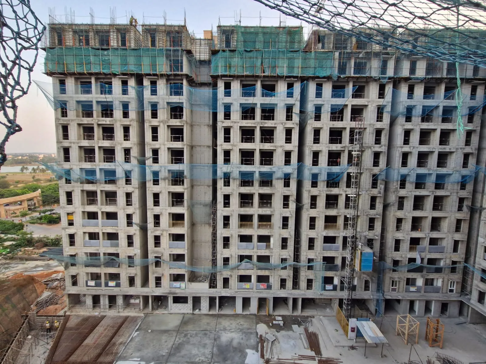 Wing C - 13th floor slab shuttering WIP