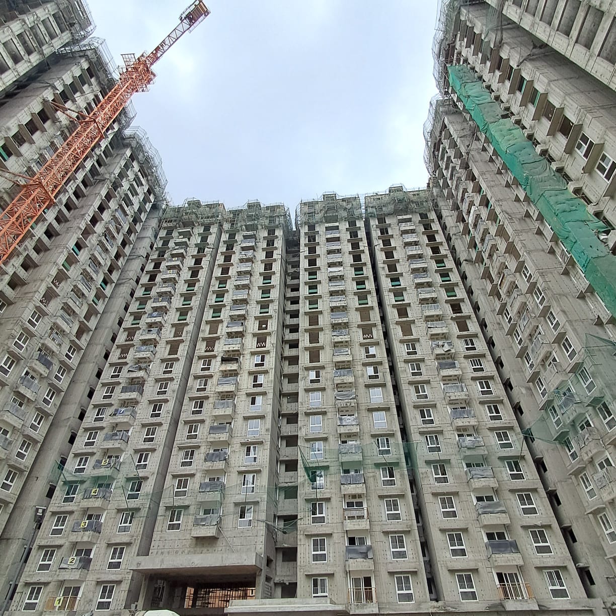 Wing B – 21st and 22nd Floor slab shuttering in progress