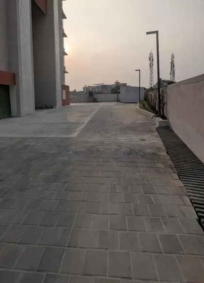 1 ACRE – DRIVEWAY FINISHING WORK