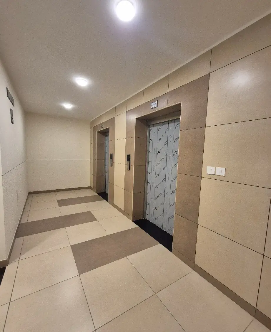 Brigade Orchards IVORY PHASE – 1 Typical floor Lift lobby and Corridor Tower - G, H & I