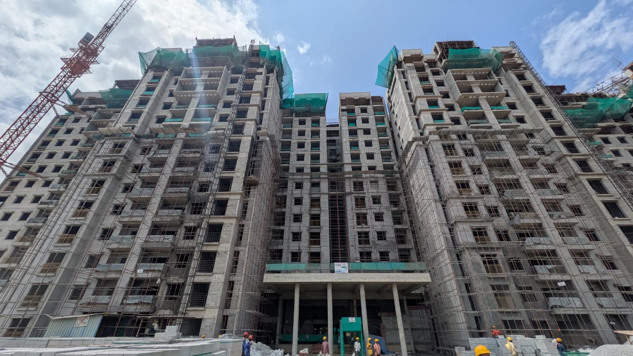 L Tower 13th Floor  Blockwork W/P