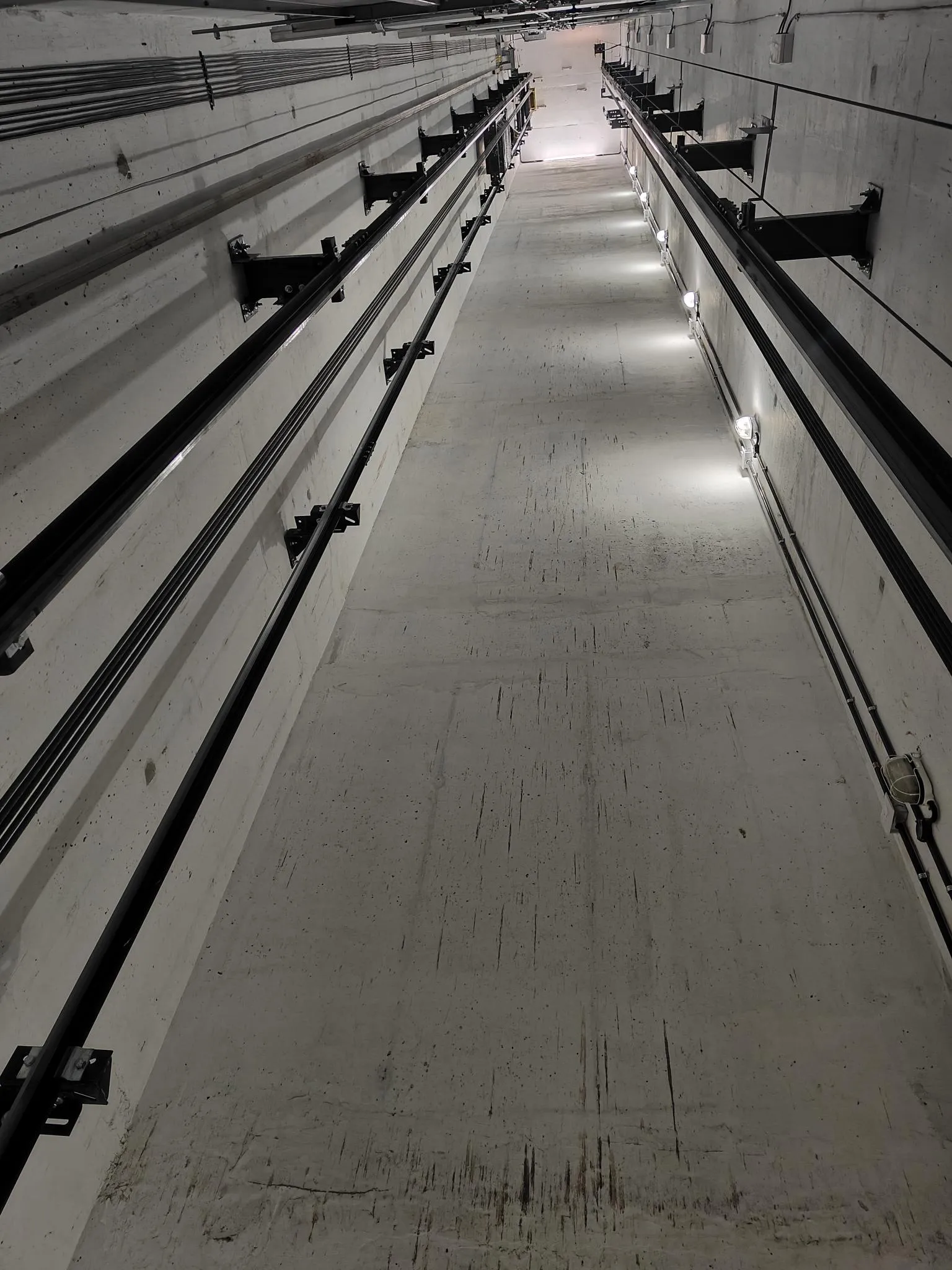 TOWER A & B On Commencement of installation of lifts (6F-8F)