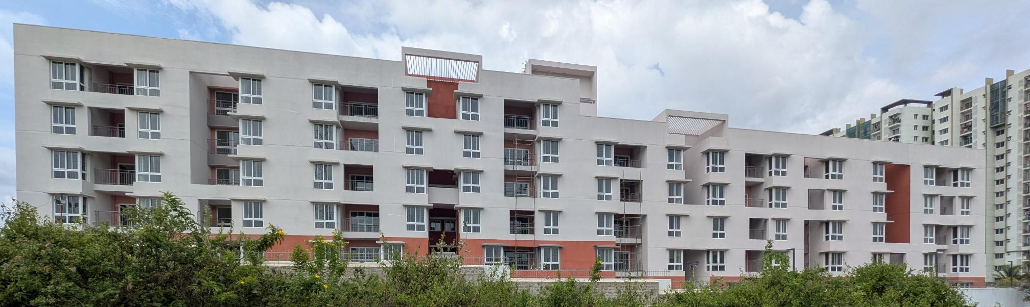 4 Acre – East Side,Southeast Elevation