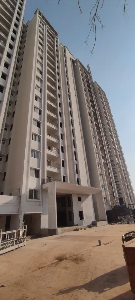 Tower D – External Painting activities are in progress.