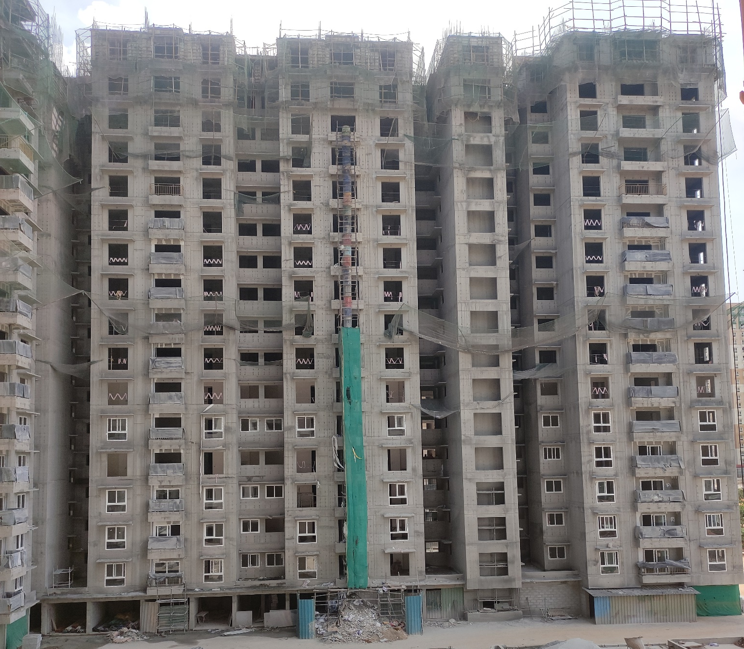 Wing A - 18th Floor slab shuttering WIP